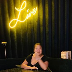 Meet your Posher, Zarina